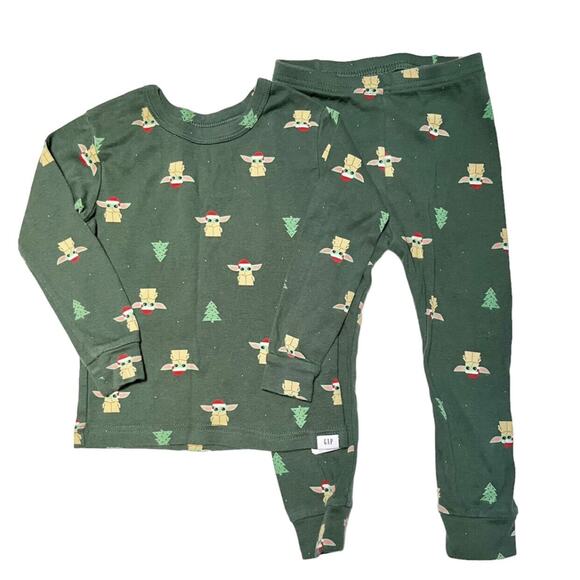 Gap Organic Cotton Holiday Star Wars PJ Set Size 2 - Picture 1 of 6